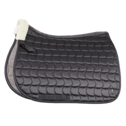 Horze Houston Vielseitigkeitsschabracke Mit Kunstfell 18 Horze Houston Vielseitigkeitsschabracke Mit Kunstfell -Weatherbeeta Shop 17400 CG 1