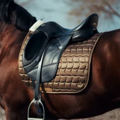 Horze Houston Dressurschabracke Mit Kunstfell -Weatherbeeta Shop 17410 BDBR 4