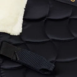 Horze Houston Dressurschabracke Mit Kunstfell -Weatherbeeta Shop 17410 VDB 2