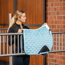 Horze Geneva Vielseitigkeitsschabracke Mit Kunstfell 29 Horze Geneva Vielseitigkeitsschabracke Mit Kunstfell -Weatherbeeta Shop 17426 SIB 4