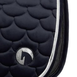 Horze Geneva Vielseitigkeitsschabracke Mit Kunstfell 32 Horze Geneva Vielseitigkeitsschabracke Mit Kunstfell -Weatherbeeta Shop 17426 VDB 3