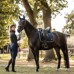 Horze Geneva Dressurschabracke Mit Kunstfell -Weatherbeeta Shop 17436 VDB 4