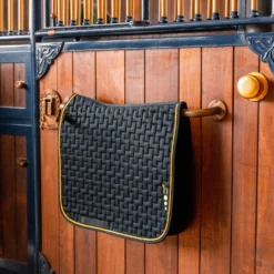 Horze Wicklow Dressurschabracke 10 Horze Wicklow Dressurschabracke -Weatherbeeta Shop 17439 590 03