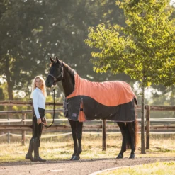 Horze Lucerne Regendecke Mit Hohem Hals, 50g 7 Horze Lucerne Regendecke Mit Hohem Hals, 50g -Weatherbeeta Shop 24191 237 03