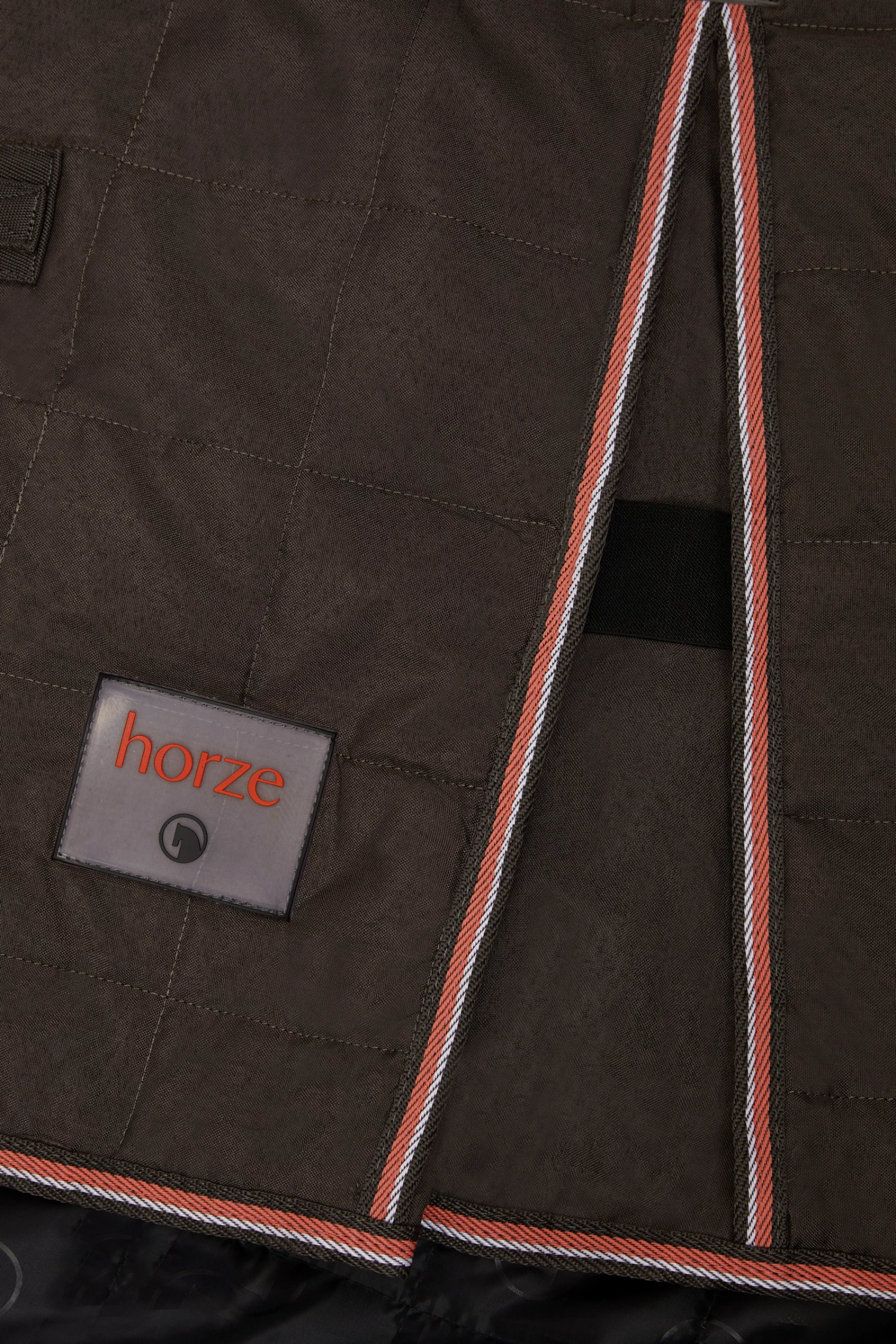 Horze Lucerne Stalldecke, 150g 6 Horze Lucerne Stalldecke, 150g – Bild 4