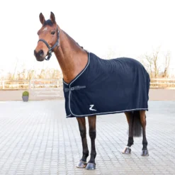 Horze Fleece Turnier Abschwitzdecke -Weatherbeeta Shop 24707 DB 1