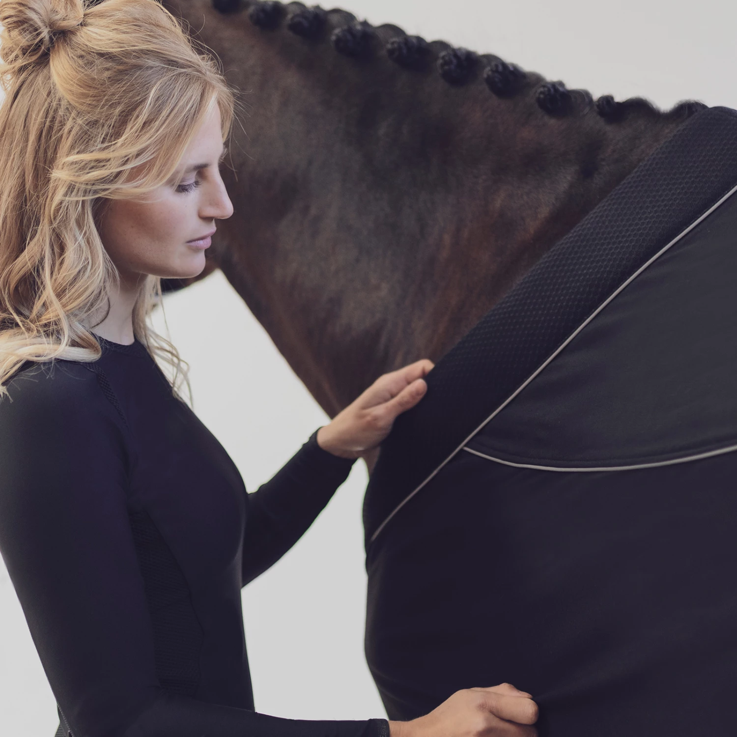 Eskadron Reflexx SS23 Stretch-Jersey Abschwitzdecke 4 Eskadron Reflexx SS23 Stretch-Jersey Abschwitzdecke – Bild 2