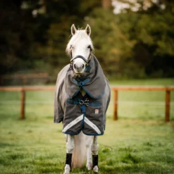 Horseware Rhino Hexstop Vari-Layer Weidedecke, 250g 12 Horseware Rhino Hexstop Vari-Layer Weidedecke, 250g -Weatherbeeta Shop 340958 G IDB 3