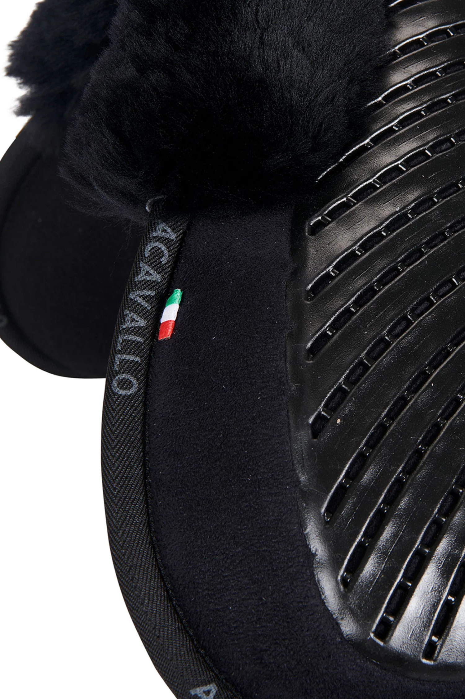 Acavallo Close Contact Gel & Memory Foam Pad Mit Lammfell 6 Acavallo Close Contact Gel & Memory Foam Pad Mit Lammfell – Bild 4